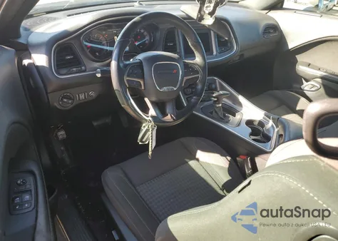 2019 Dodge Challenger Sxt z USA, uszkodzony, nr VIN 2C3CDZAG4KH521999